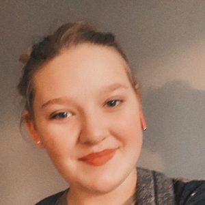 Meet your Posher, Emmakate